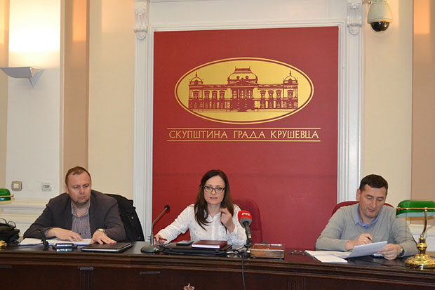 Због оваквих људи смо сви у опасности: Возач дошао из Аустрије у Александровац, па шетао и обилазио кладионице 