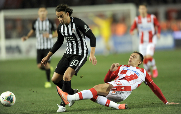 Вечити ривали у кућној изолацији: Фудбалери Звезде и Партизана поштују све инструкције после увођења ванредног стања 