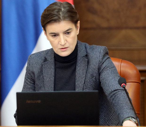 Премијерка Брнабић: Не искључујем могућност најтежих мера, посебно за старије суграђане