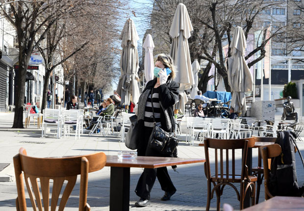Свима вама који терате инат док људи умиру: Време је да будемо нормални да бисмо сачували живот