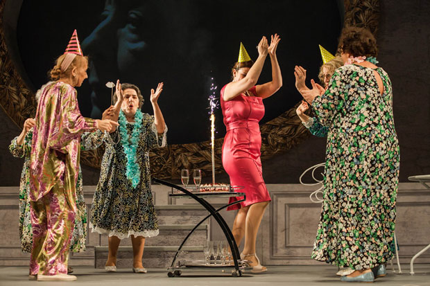 Драмски уметници и нове представе на чекању до краја епидемије