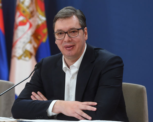 Вучић још једном захвалио здравственим радницима
