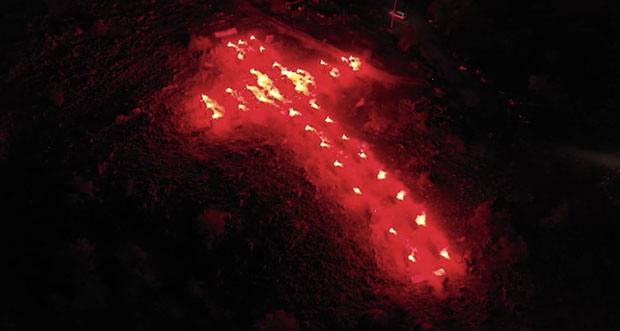 Кучи БРАНЕ светиње: Крст од 100 метара!(ВИДЕО)