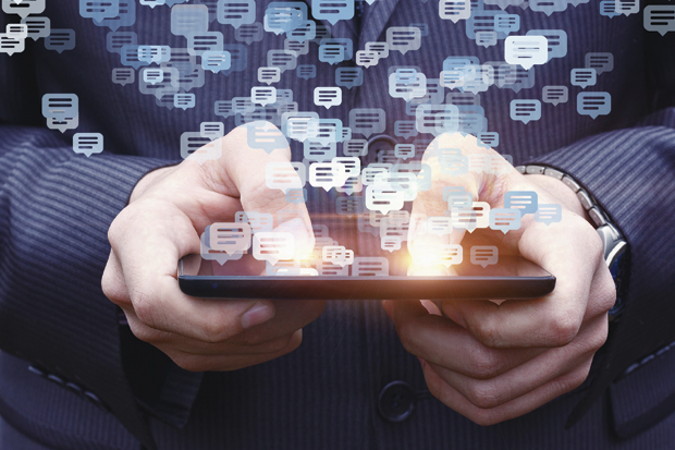 Везе горе, али нема закрчења: Мобилни оператери бележе историјски максимум