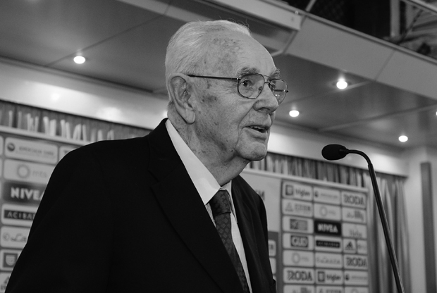 Одлазак легенде: Преминуо Бора Станковић, човек који је заувек променио светску кошарку