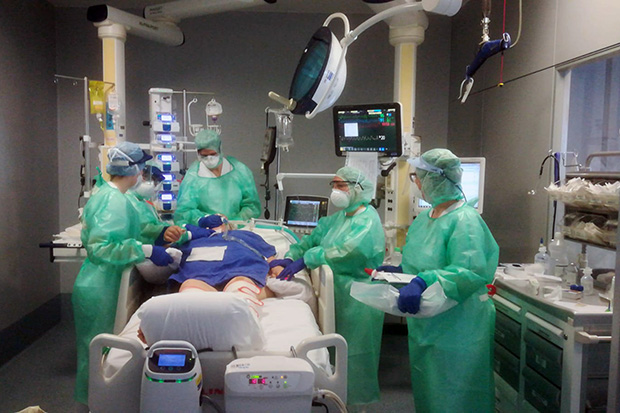 Нулти пацијент из Италије је недељама био без свести: Матија коначно није више у опасности