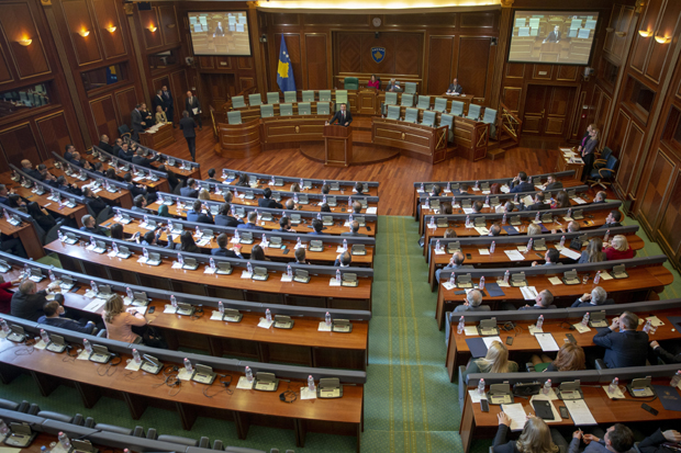 Приштина делимично укинула намете на српску робу: Курти о таксама - по своме