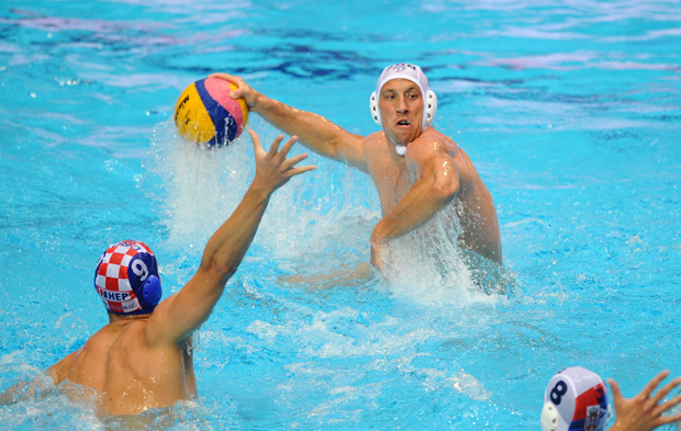 Андрија Прлаиновић са породицом дели судбину суграђана у Будимпешти: Нико сад не мисли на спорт