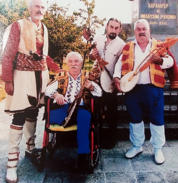 Сузе потеку кад загусла полицијски инспектор