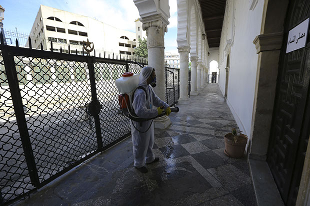 Карантин у Алжиру: Полицијски час у престоници и затвара се град Билду