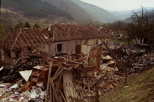 Злочин не заборављамо: У Краљеву обележена годишњица НАТО агресије