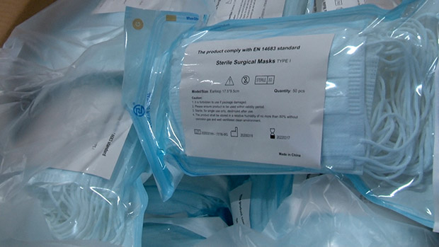 Српски град за пример: Грађанима БЕСПЛАТНО деле маске