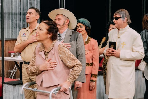 Представа СНП се гледа од куће: „Вечити младожења“ – онлајн до петка