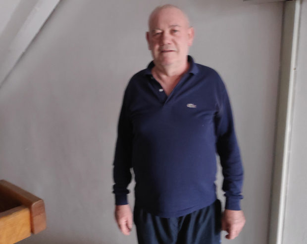 Због ванредног стања и забране изласка вожњу бицикла заменио ходањем по степеништу: До осмог спрата по 15 пута