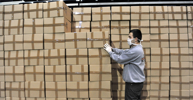 Почело паковање пакета: Подршка Новог Сада пензионерима и угроженим суграђанима