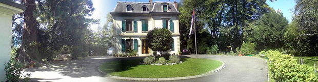 Нашег дипломату у Женеви ЛЕЧЕ КРПОМ И ВОДОМ, рекли му да пије парацетамол иако му је ОТКАЗАЛО ПЛУЋНО КРИЛО?! Детаљи скандала у Швајцарској, Србин у тешком стању 