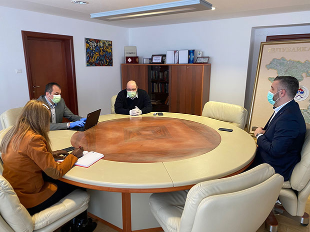 Бољи приступ интернету за ђаке који прате наставу на даљину