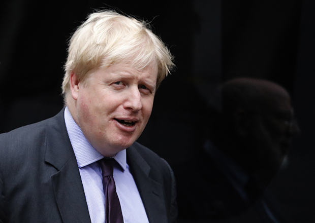 Не чуди што је заражен: Борис Џонсон једним поступком вероватно навукао вирус корона