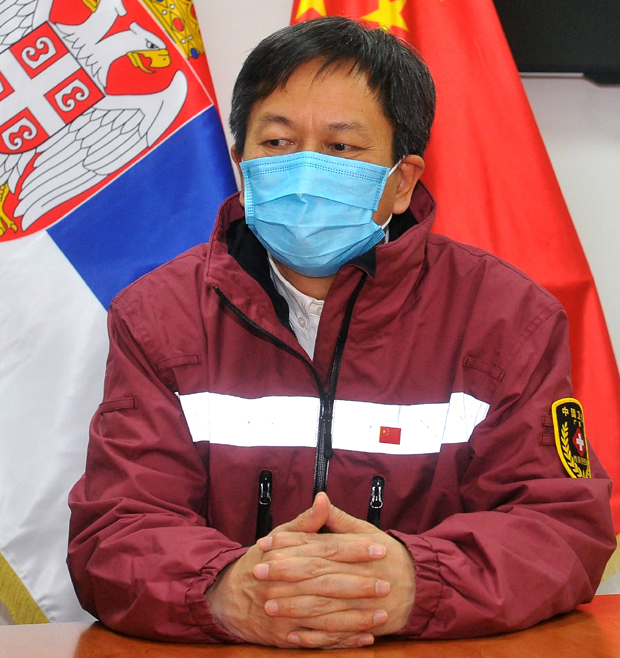 „Стрпите се три месеца и проћи ће“: Вођа кинеског тима лекара за “Новости” открива шта нас још све чека у рату против короне