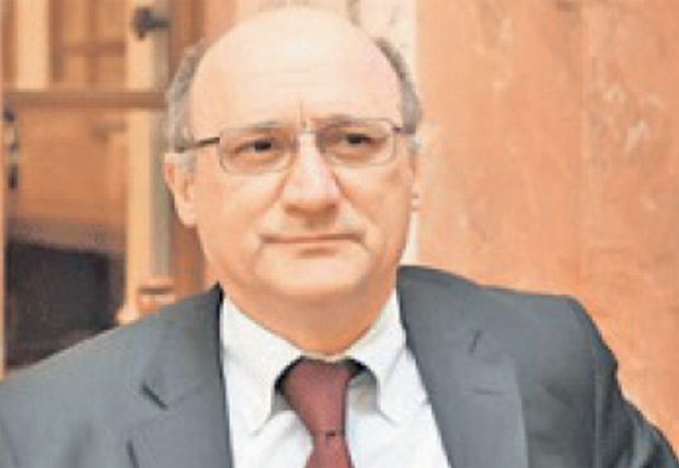 Државни секретар Блажић на респиратору, његово стање је озбиљно: Министар Триван за “Новости”