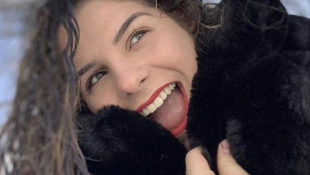 Она је најмлађа жртва вируса корона у Француској: Туга нације за Жили (16), девојчица није имала никавих здравствених проблема