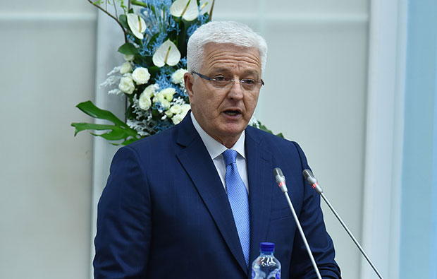 Премијер Душко Марковић поручио грађанима: Најтеже тек ПРЕДСТОЈИ