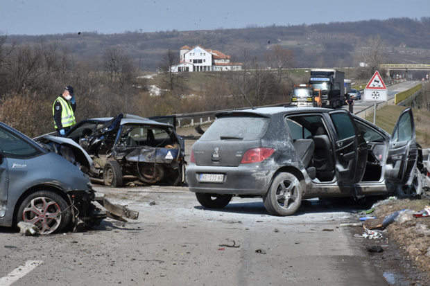 Возачи заћутали пред тужиоцем: Притвор од 30 дана за виновнике несреће у којој је настрадала беба