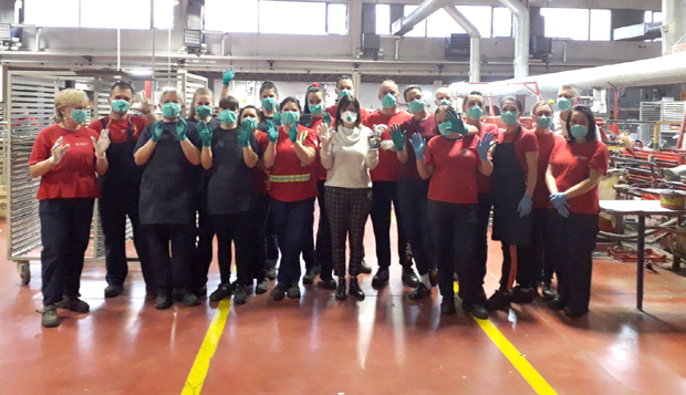 Тигар ради у три смене: Пироћанци не посустају ни због ковида-19