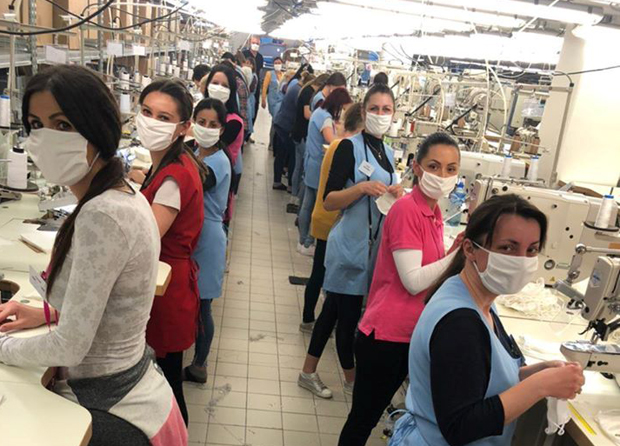 Враћени на посао у јеку епидемије: Негодују радници из Куле и Сомбора
