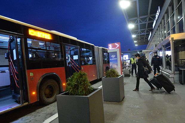 Авион Ер Србије слетео на београдски аеродром: Вратило се 142 наших грађана из Стокхолма и Брисела