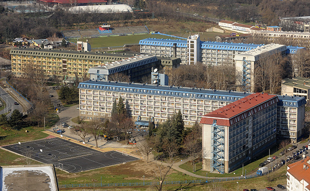 Ученички домови у Београду постали карантини за 1.000 наших држављана пристиглих из света