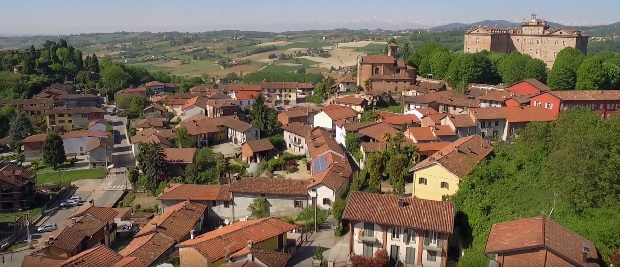 Тајна италијанског села које одолева корони: Неки верују у “чудесну воду”, а имају другачије теорије