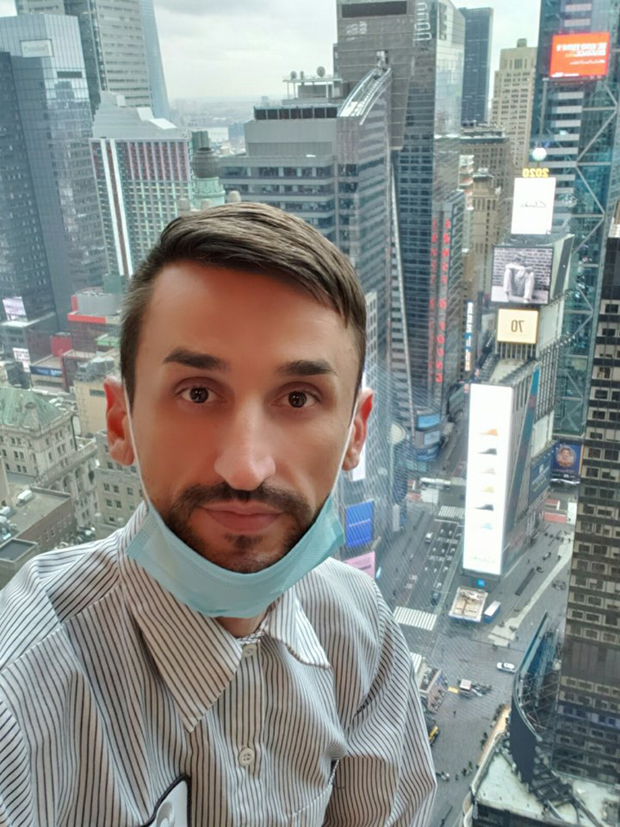 Нема забране, скоро сви у изолацији, уведена ограничења за куповину, одраслим грађанима од државе 1.200 долара: Србин из Њујорка о борби против вируса корона