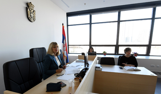 Адвокати негодују због померања рокова суђења у предметима који не трпе одлагање: Чекају и рочишта за притворе