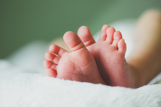 Језиви детаљи трагедије у Смедеревској Паланци: Мајка у сну телом угушила бебу стару два месеца