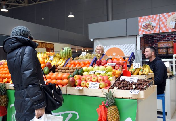 Пун шпајз преко друштвених мрежа: Пијачни продавци налазе нове путеве да дођу до купаца