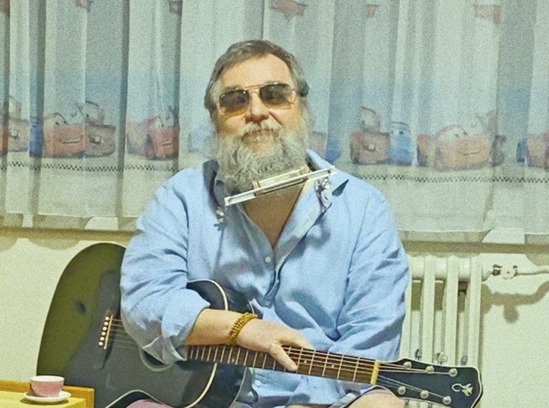 Вирус ме убедио да побегнем у брда: Никола Пејаковић објавио “Мексиканца”