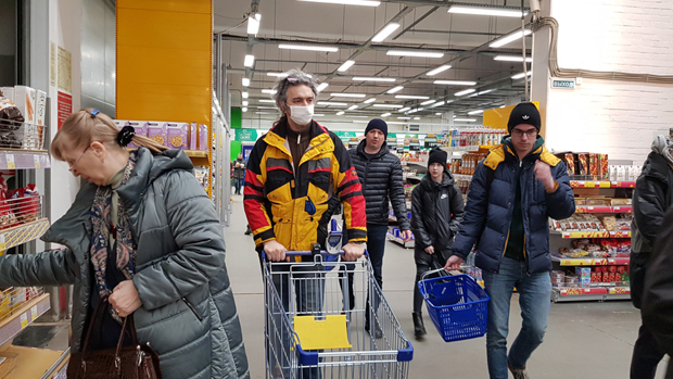 17 ствари које не би требало да радите у продавницама у време пандемије вируса корона 