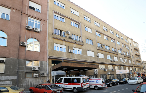 У укупном броју заражених короном, здравствени радници чине девет одсто: Инфицирано 106 медицинара