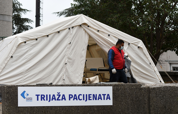 Корона вирус у Црној Гори: Заражена три службеника полиције, 73 у самоизолацији