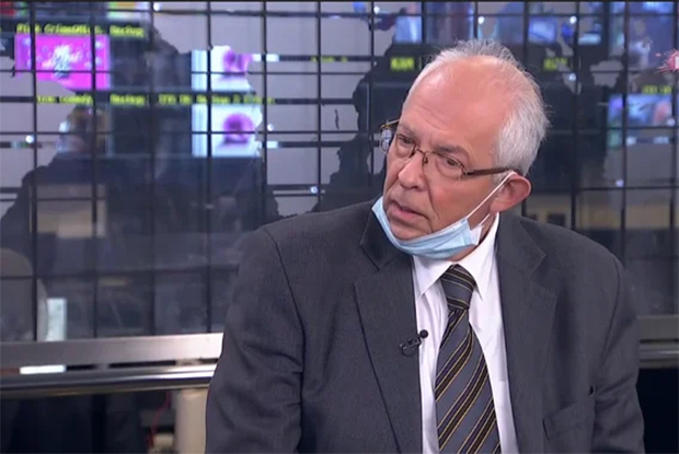 Вирус напада и јетру, кучићи вам га не могу пренети: Др Кон и др Несторовић о корони