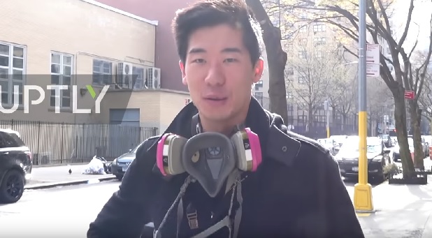 Прво су пацијенти без симптома упадали у болнице, а сада људи ВРИШТЕ да их врате кући: Доктор описао како је Њујорк потонуо у хаос (ВИДЕО) 