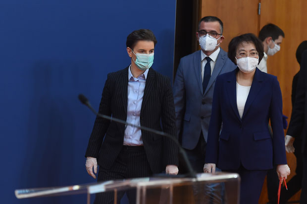 Купљено још 90.000 тестова, а од Кинеза и донација - две лабораторије: Премијерка о борби против вируса корона