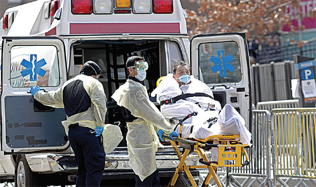 Њујорку прети гори сценарио од Италије - више од 400.000 заражених и преко 12.000 жртава