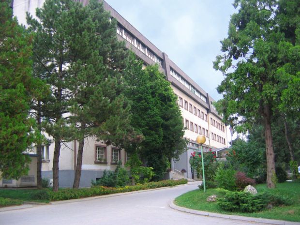 Лекар одбио да иде на Сајам, полиција морала да га убеди: Деветоро медицинара из Смедеревске Паланке позитивно на корону