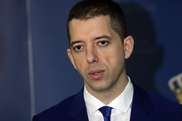 Ђурић изразио саучешће породици преминулог Србина: Мушкарац из Косовске Митровице издахнуо на путу до болнице, јавите се на време- спречимо да болест узнапредује