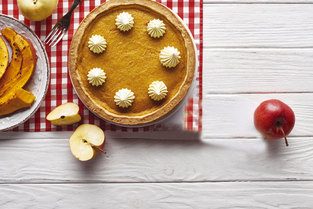 Куглоф, чизкејк, пита: Зашећерене јабуке - проверено добар избор (РЕЦЕПТИ)