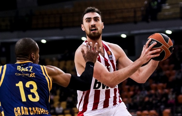 Милутинов у Москви добија уговор из снова