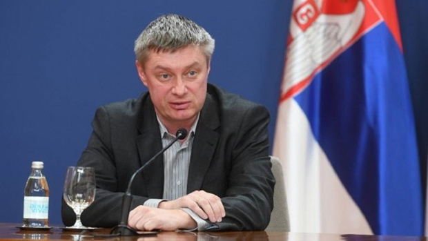 Не зову га без разлога СРПСКИ ДОКТОР ХАУС: Доктор Стевановић открио како је једној Београђанки спасао ЖИВОТ, а ево шта за њега кажу СТУДЕНТИ