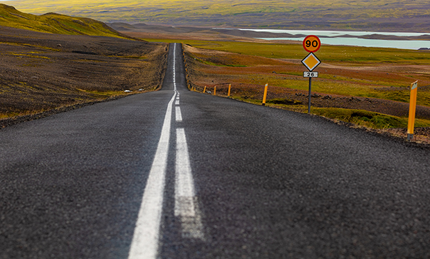 Траже нова ограничења брзине за спас здравственог система: 30 км/х у граду, 90 на ауто-путу